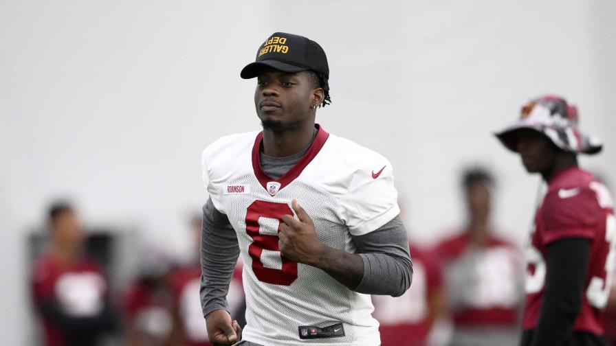 Novato Robinson se somete a operación tras recibir disparos Novato Robinson se somete a operación tras recibir disparos