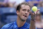 US Open: Medvedev y Murray avanzan a 2da ronda