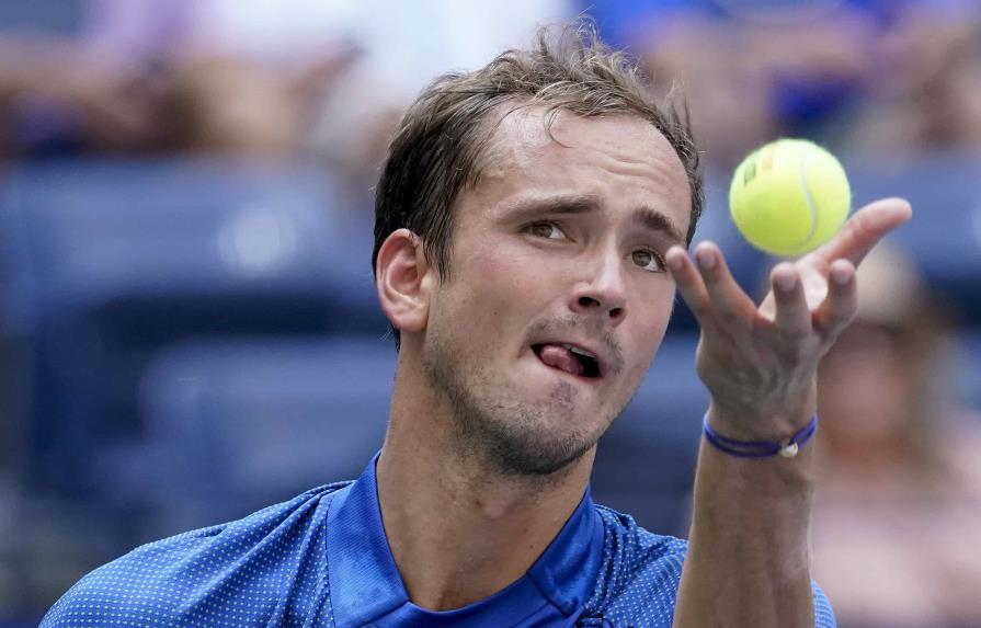 US Open: Medvedev y Murray avanzan a 2da ronda