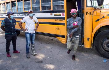 La ONU pide a República Dominicana detener las deportaciones de haitianos