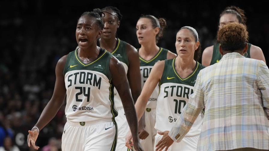 Jewell Loyd anota 26, conduce a Storm sobre Aces en el primer partido de semifinales de la WNBA