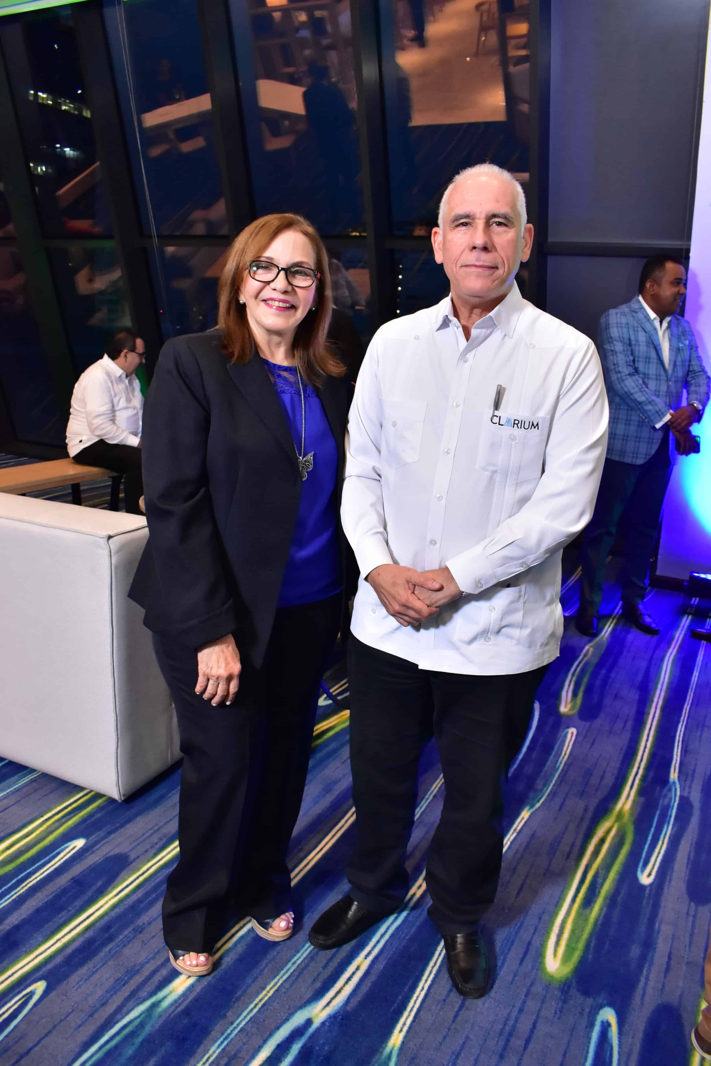 Daisy Acosta y Rafael Johnson.