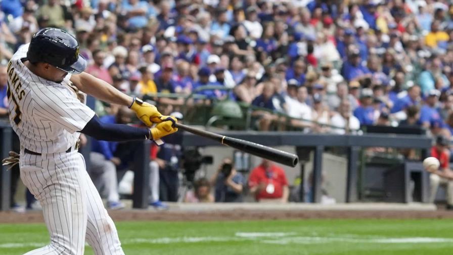 Cerveceros superan a Cachorros con jonrones de Yelich y Wong Cerveceros superan a Cachorros con jonrones de Yelich y Wong