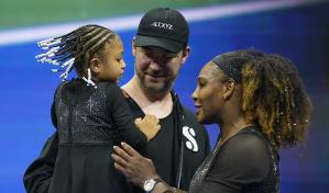 La hija de Serena, Olympia, luce perlas, como su mamá hace años