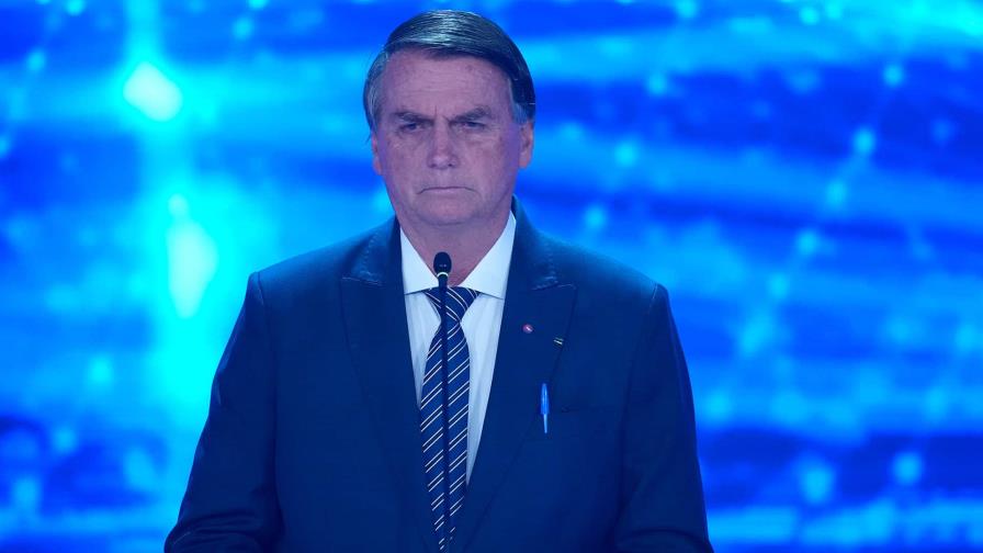Bolsonaro insiste en sus críticas a Boric y afirma que solo dice la verdad