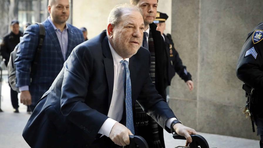 Jueza rechaza petición de Weinstein para posponer su juicio en Los Ángeles Jueza rechaza petición de Weinstein para posponer su juicio en Los Ángeles