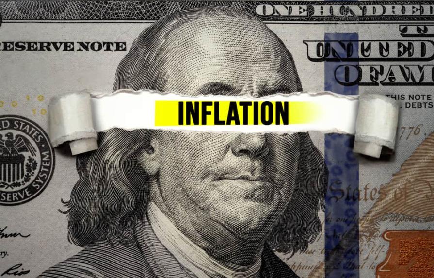 Tomará algunos años bajar inflación a 2 % en EEUU, insiste directivo de la Fed