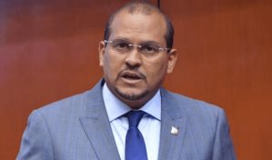 Senador por Dajab&oacute;n responder&aacute; este mi&eacute;rcoles al presidente Abinader sobre muro fronterizo