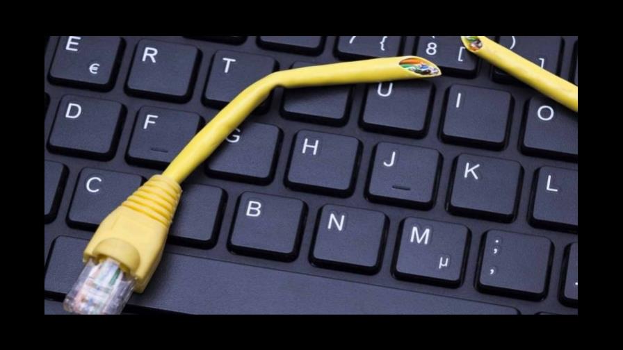 Líbano sufre cortes de internet y telefonía entre previsiones de caída total