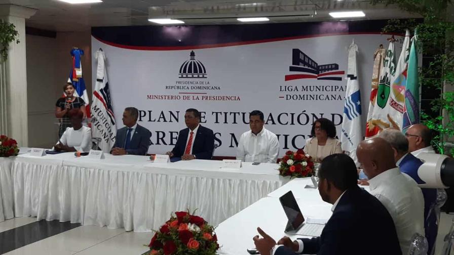 Dotarán de títulos de propiedad a 20,000 familias de nueve demarcaciones del país