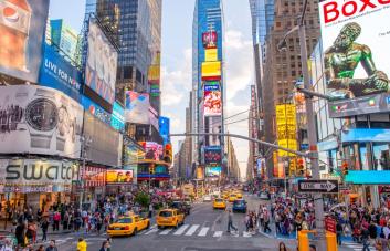 Times Square tendrá desde hoy letreros que dicen que es zona libre de armas
