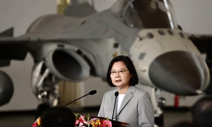 Presidenta de Taiwán pide fuertes contramedidas contra drones chinos