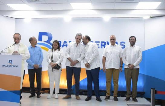 Abinader encabeza apertura de dos oficinas Banreservas en la provincia Duarte