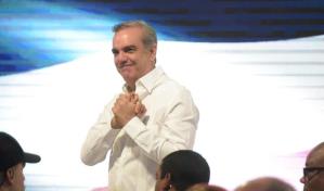 Presidente Abinader califica como logro hist&oacute;rico formalizaci&oacute;n del trabajo dom&eacute;stico