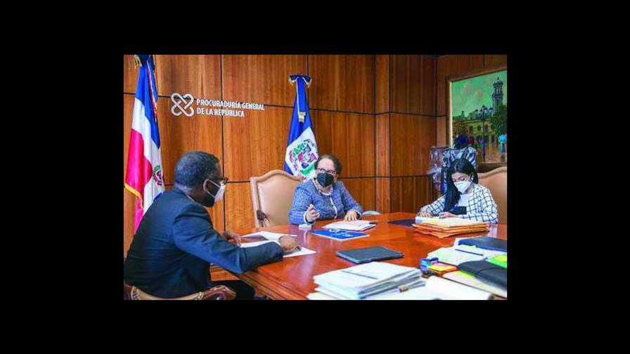 Estimado de desfalcos contra el Estado supera los RD$15,000 millones Estimado de desfalcos contra el Estado supera los RD$15,000 millones