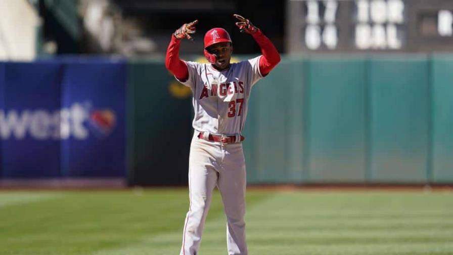 VIDEO | Sierra: “Estoy ansioso de ponerme el uniforme del Licey” VIDEO | Sierra: “Estoy ansioso de ponerme el uniforme del Licey”