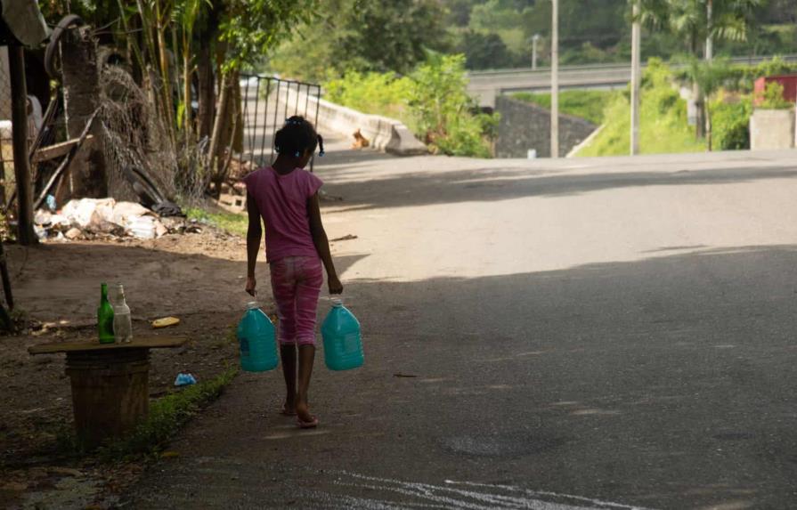 Pobladores de El Pedregal demandan agua potable