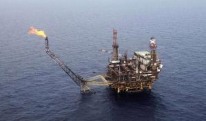 El petr&oacute;leo Brent baja un 4.30 %, hasta 92.35 d&oacute;lares