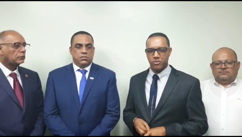 APTPRA reconoce falta tras apresamiento de haitianos sin documentos en autobús