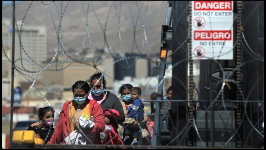 La frontera de México y EEUU vive crisis binacional pese al fin del programa Quédate en México