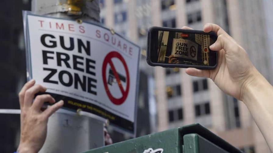 Nueva York prohíbe llevar armas de fuego en Times Square