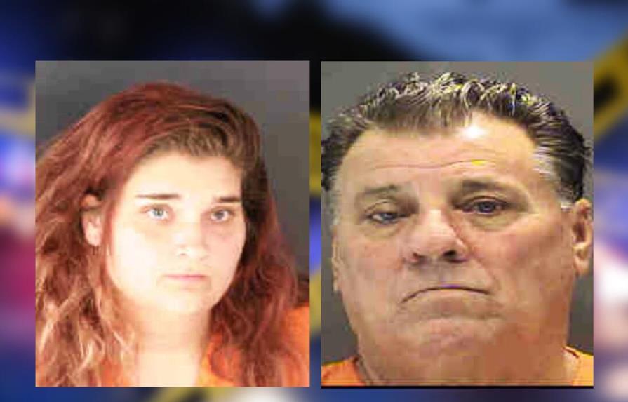 Un padre y su hija son arrestados por quemar vivo a un mapache en Florida