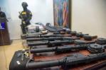 Arsenal ocupado en operación KAF llegó a República Dominicana en tanques con alimentos Arsenal ocupado en operación KAF llegó a República Dominicana en tanques con alimentos