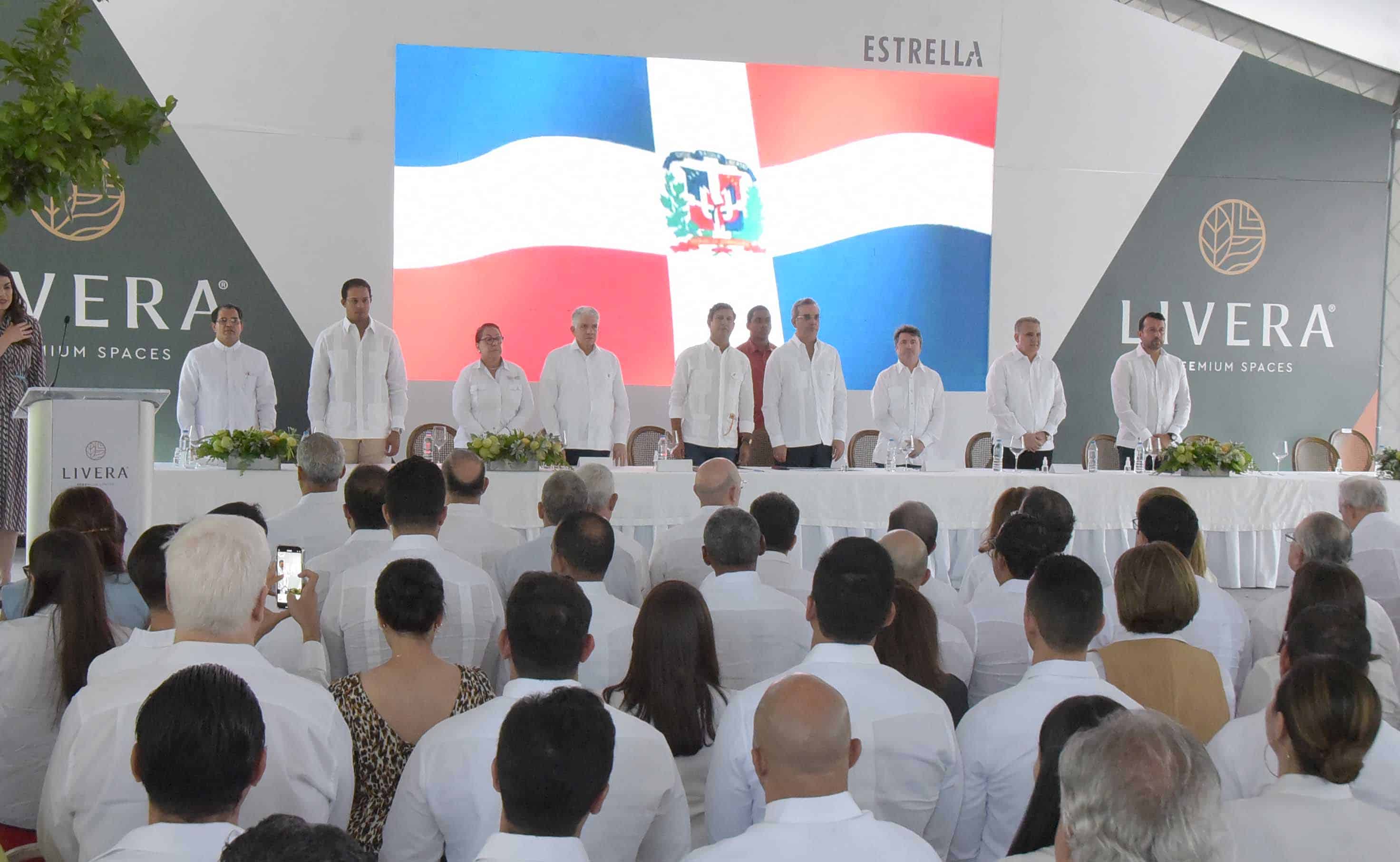 Inauguración del complejo de apartamentos Livera.