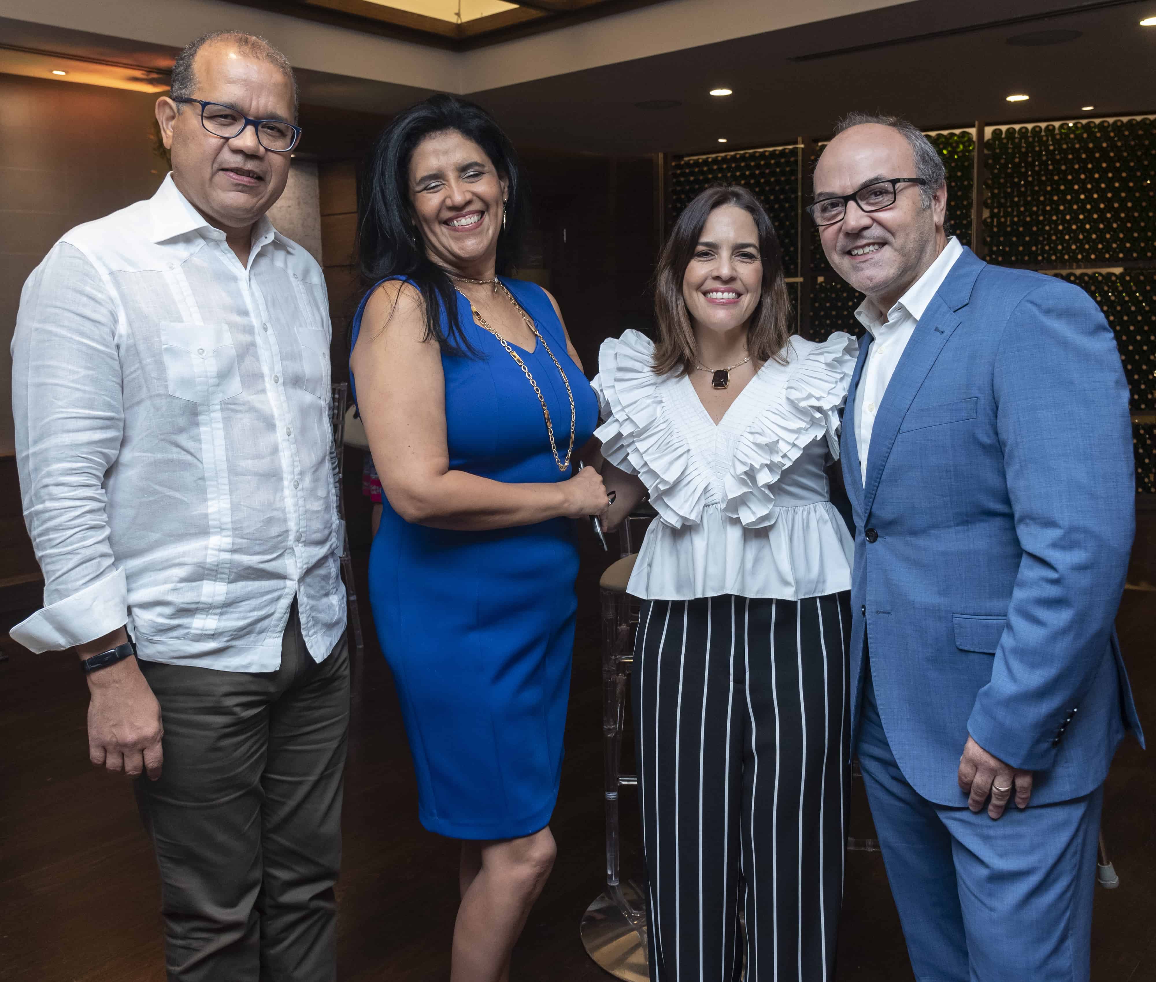 Marcos Peña, Mirna Amiama, Onysela Valdez y Iban Campo.