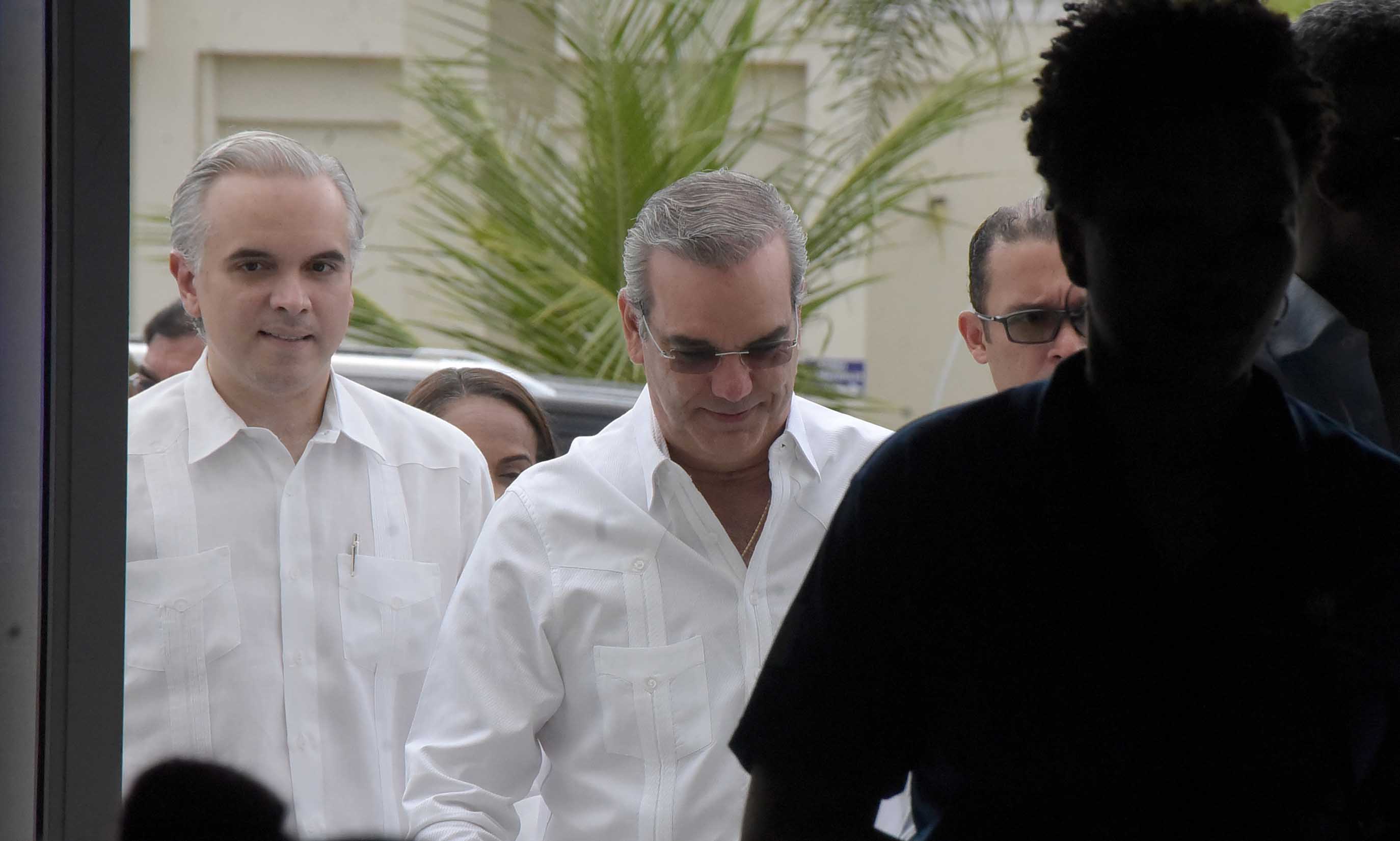 Presidente y ministro de Trabajo, Luis Miguel De Camps encabezaron formalización del trabajo doméstico.