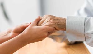 Neur&oacute;loga explica las competencias que debe dominar un cuidador de pacientes con Parkinson