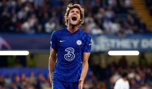 Barcelona concreta acuerdo con el defensa Marcos Alonso