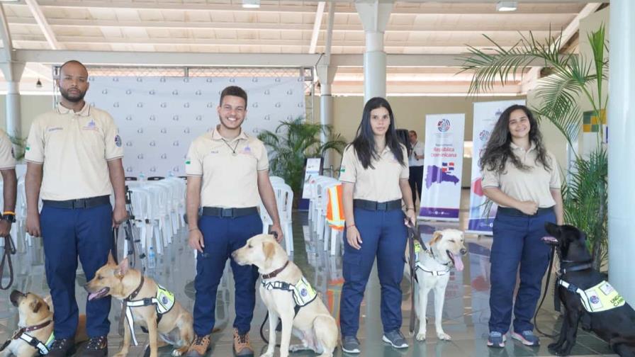 Agricultura implementa unidades caninas en el Aeropuerto Internacional del Cibao Agricultura implementa unidades caninas en el Aeropuerto Internacional del Cibao