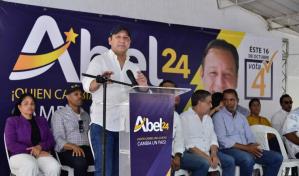 Abel Mart&iacute;nez dice ni&ntilde;o muri&oacute; en el Caipi porque el Gobierno cancel&oacute; personal capacitado