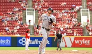 Rockies vencen a Rojos con ataque de cuatro en la séptima