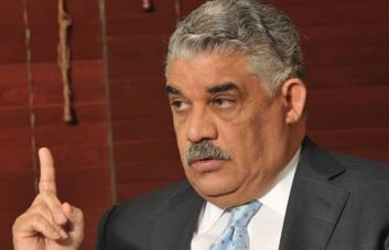 Miguel Vargas acusa al Gobierno de “compra indiscriminada de dirigentes políticos”