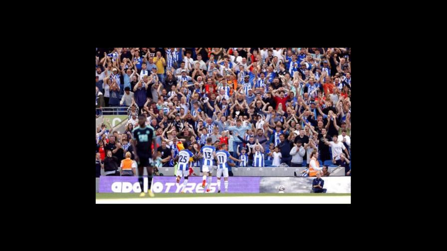 Leicester cae ante el Brighton y se mantiene en el sótano Leicester cae ante el Brighton y se mantiene en el sótano