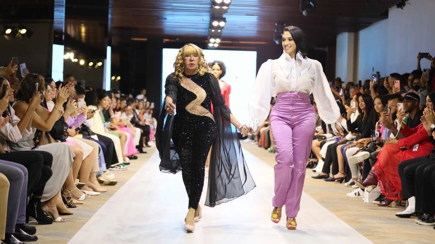 Esencia dorada, de Carmen Nolasco, se presenta en el RD Fashion Week
