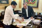 Abinader y Collado revisan la remodelación de la Duarte con París