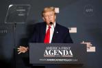 La Justicia de EEUU decide que un perito supervise los documentos de Trump