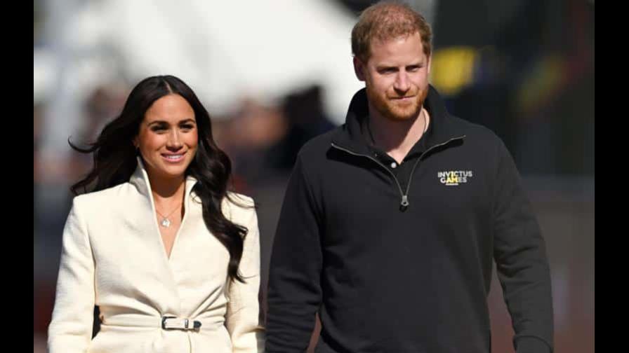 El príncipe Harry y Meghan Markle, sin planes de reunirse con la familia real en su visita a Reino Unido