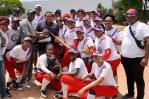 Viceministro técnico de Deportes dona útiles para clásico de softbol Los Peralejos Viceministro técnico de Deportes dona útiles para clásico de softbol Los Peralejos