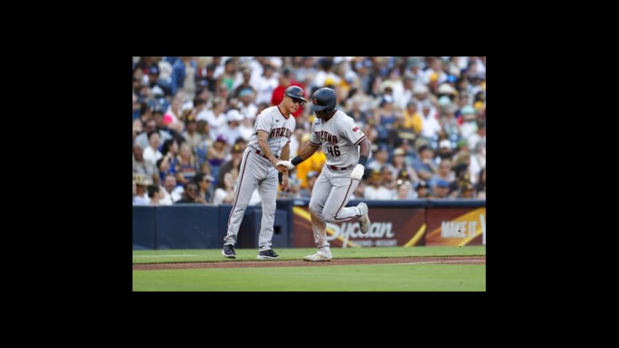 Nelson domina en su debut y Diamondbacks blanquean a Padres