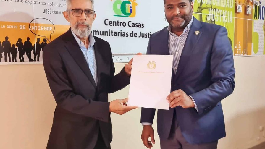 Gobierno entrega RD$7.5 millones a las Casas Comunitarias de Justicia