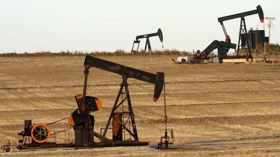 El petróleo de Texas abre con una subida del 0.81 %, hasta los 87.57 dólares el barril