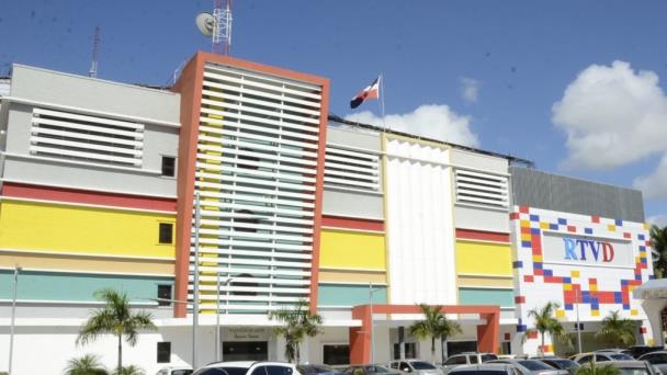 Video | Canal de televisión estatal está en reconstrucción, según dirección
