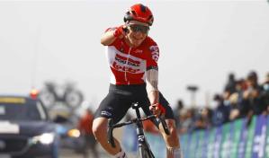 Van Gils por COVID-19, no toma salida en la decimasexta etapa de la Vuelta