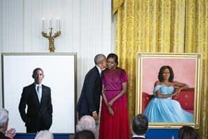 Los Obama, la primera pareja presidencial afroamericana de EEUU, revelan sus retratos oficiales