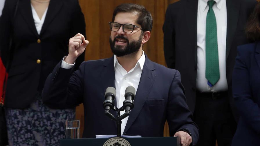 Presidente de Chile anuncia el fin de las AFP privadas