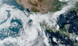El huracán Kay causa fuertes lluvias sobre Baja California